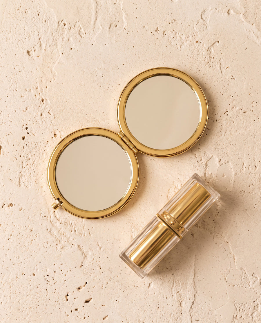 Miroir ouvert avec le tube